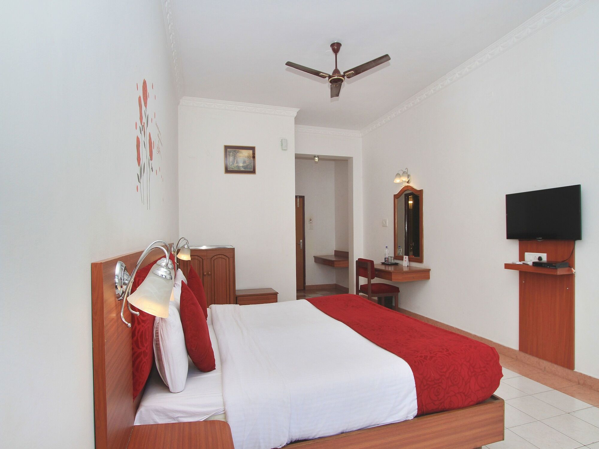 Oyo 10632 Hotel Brigade Royal Mangalore Extérieur photo